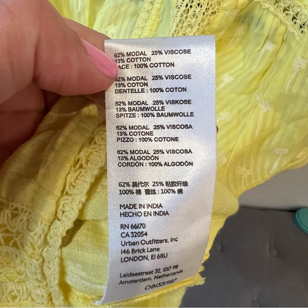 URBAN OUTFITTERS Yellow Short Sleeve Button Down Top - Picture 10 of 10